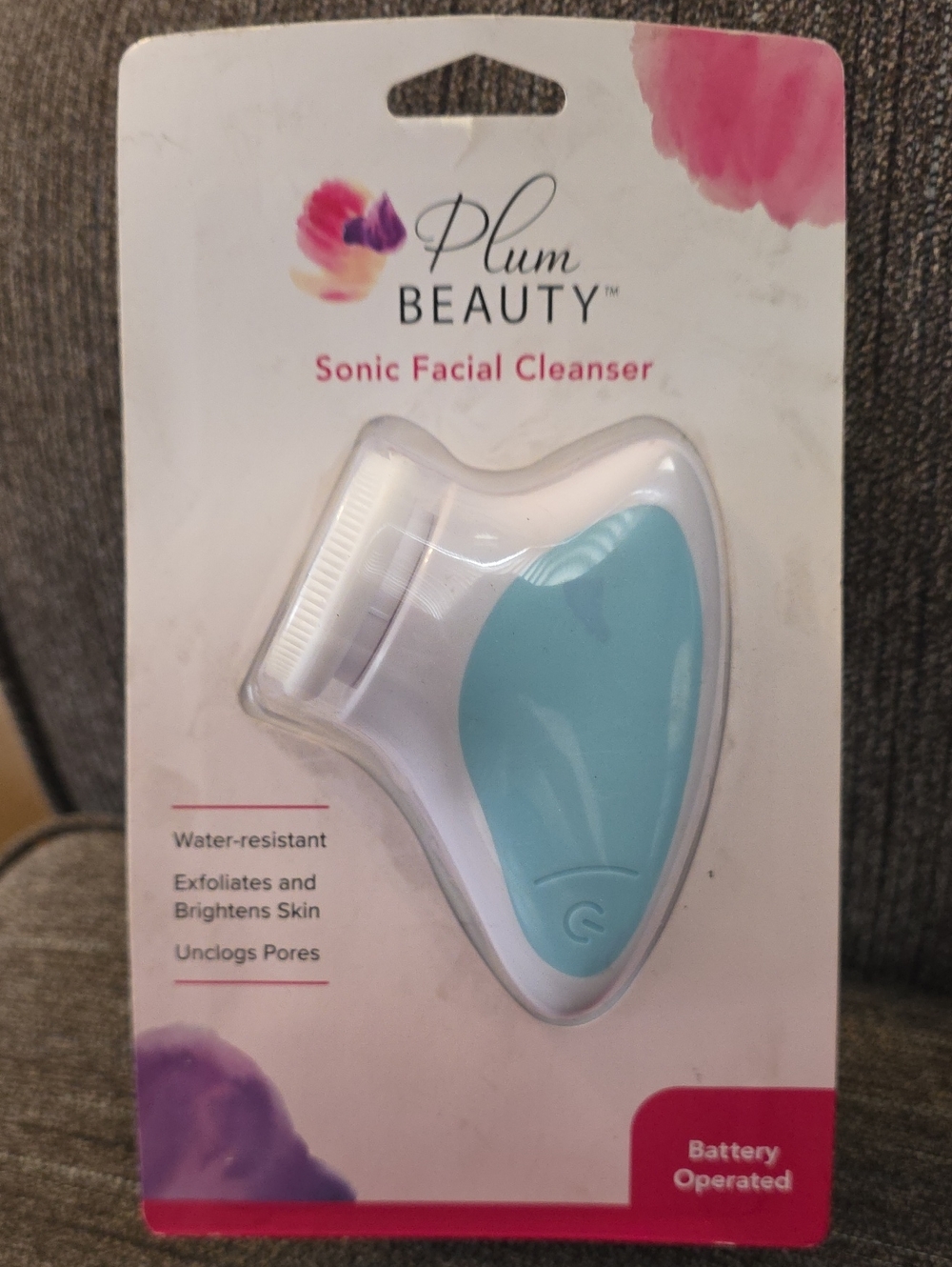 Plum Beauty Sonic Facial Cleanser in Light Blue